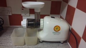 slow masticating juicer - oscar 900